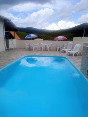Sitio Recanto Da Paz, aconchegante e espaçoso!